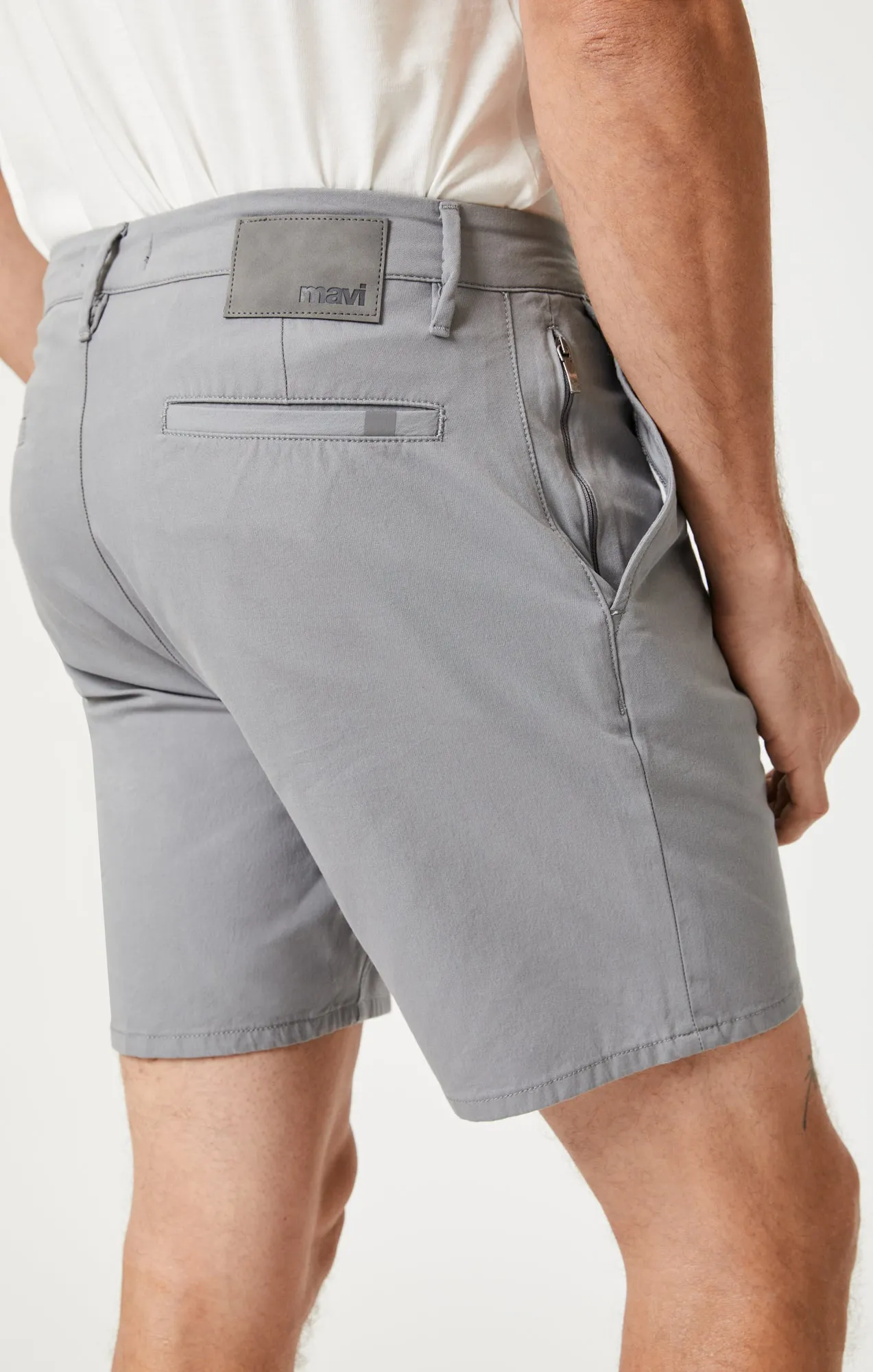 DARREN CHINO SHORTS IN STONE MOVE